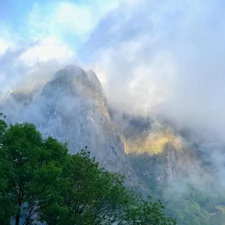 Le Mouton Bleu Bed & Breakfast 3*